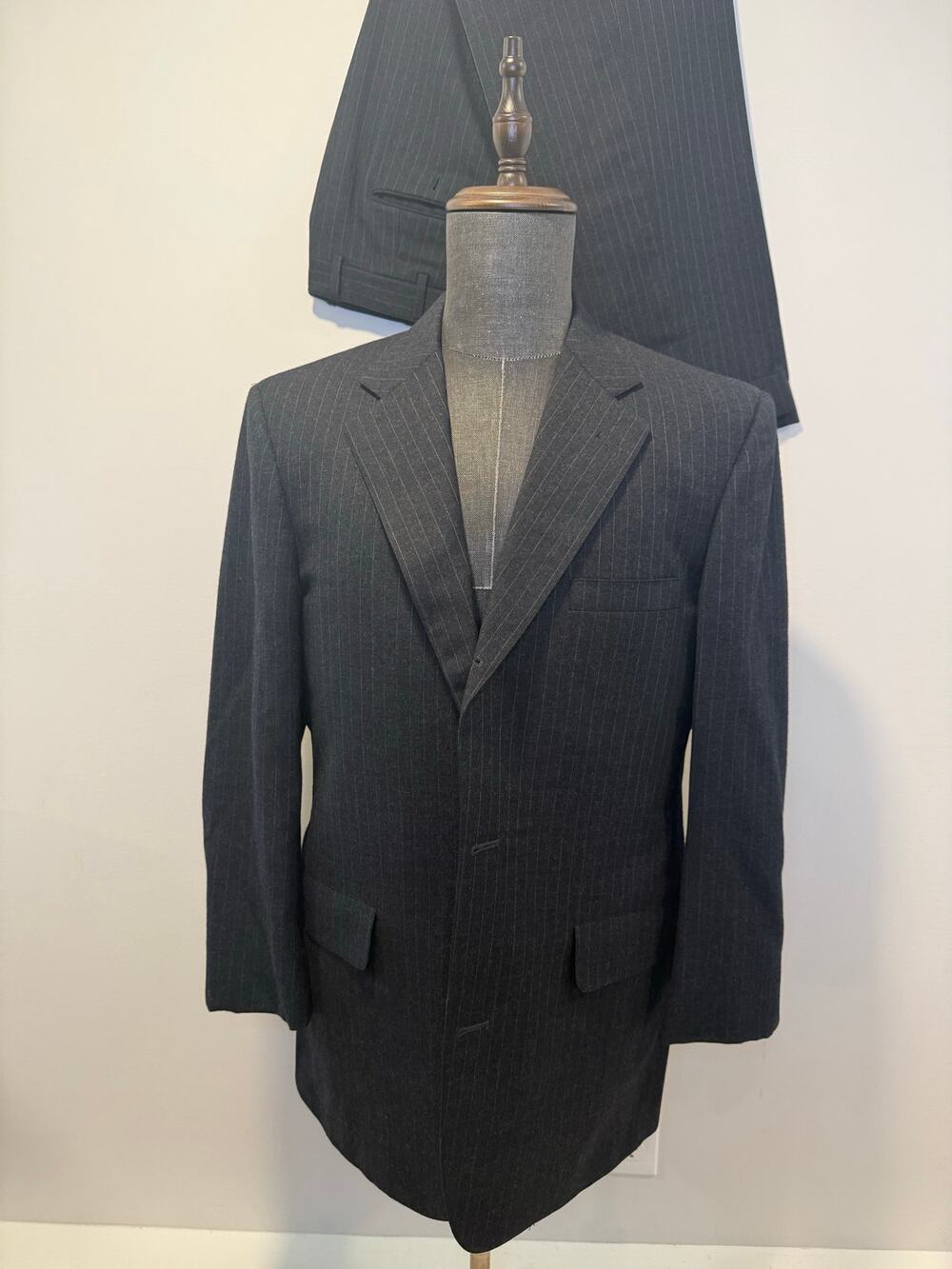 Bespoke Brooks Brothers 2 Piece Suit Pure Wool Custom Tailored Charcoal JL